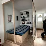 Unique Boathouse. بيت للعطل *