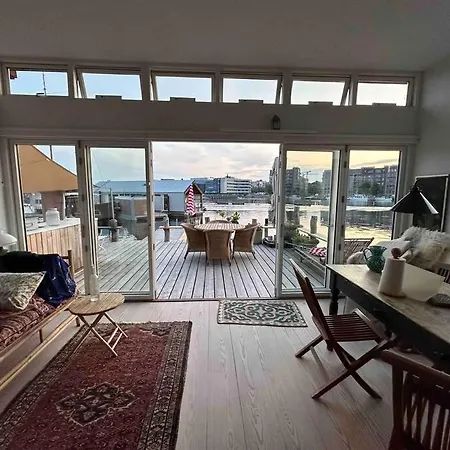 Unique Boathouse. 코펜하겐