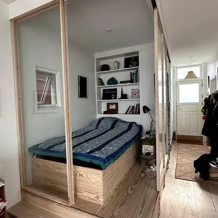 Unique Boathouse. بيت للعطل *